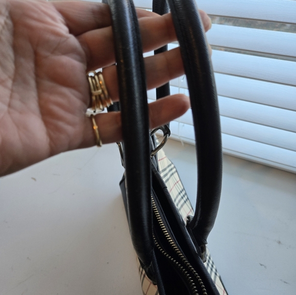 Authentic Vintage Burberry bag - Picture 14 of 14